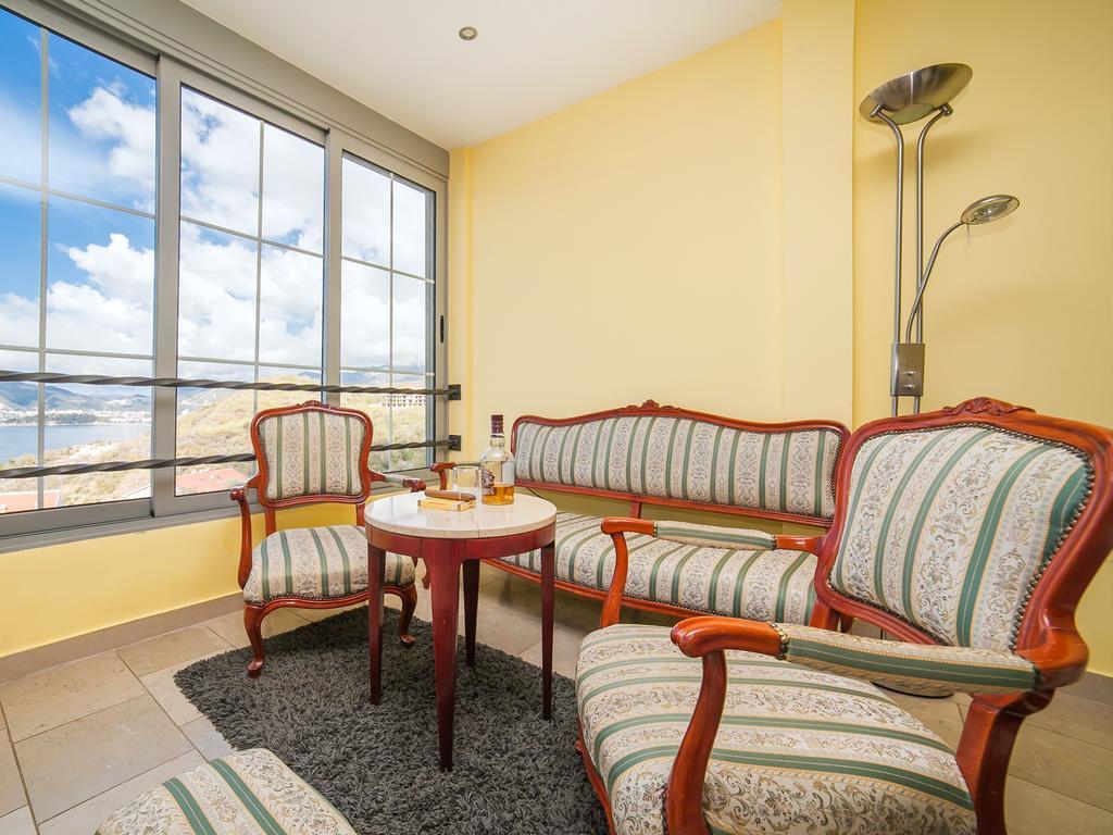 Apartments Princess View Sveti Stefan Exterior photo